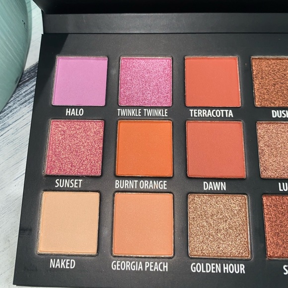 KAB Cosmetics Day + Night Eyeshadow Palette - Picture 3 of 8